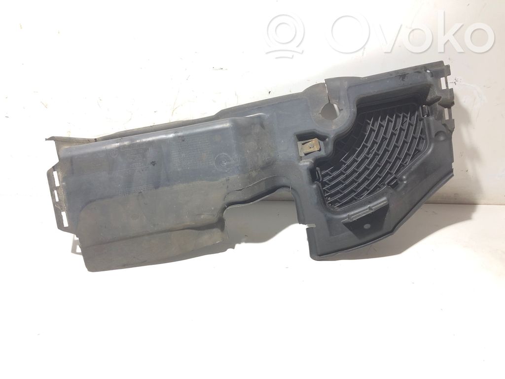 BMW 5 E60 E61 Air intake duct part 