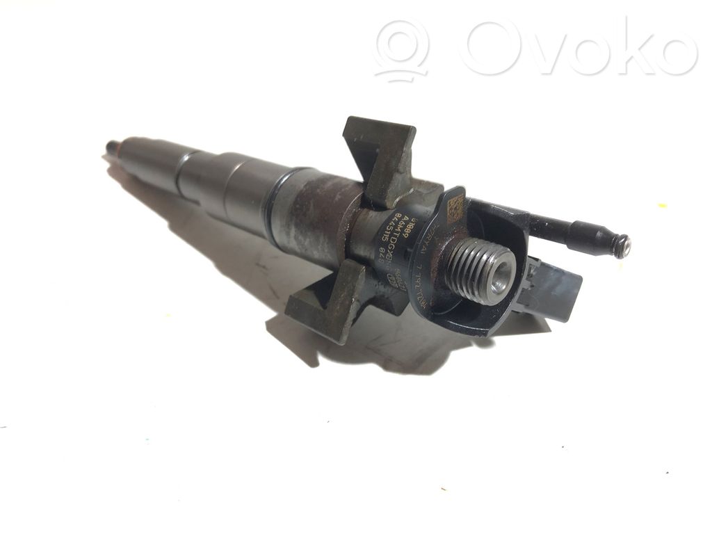 BMW 5 E60 E61 Fuel injector 