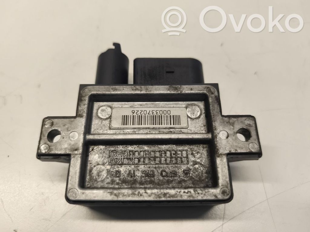 Glow plug pre-heat relay   0522120102