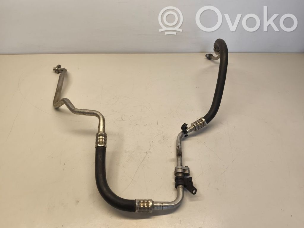 Ilmastointilaitteen putki (A/C)   92480026