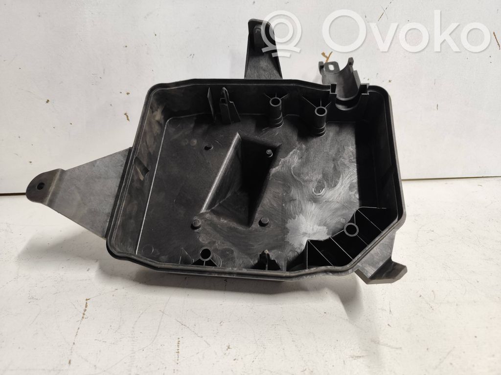 Volvo V50 Engine control unit box 
