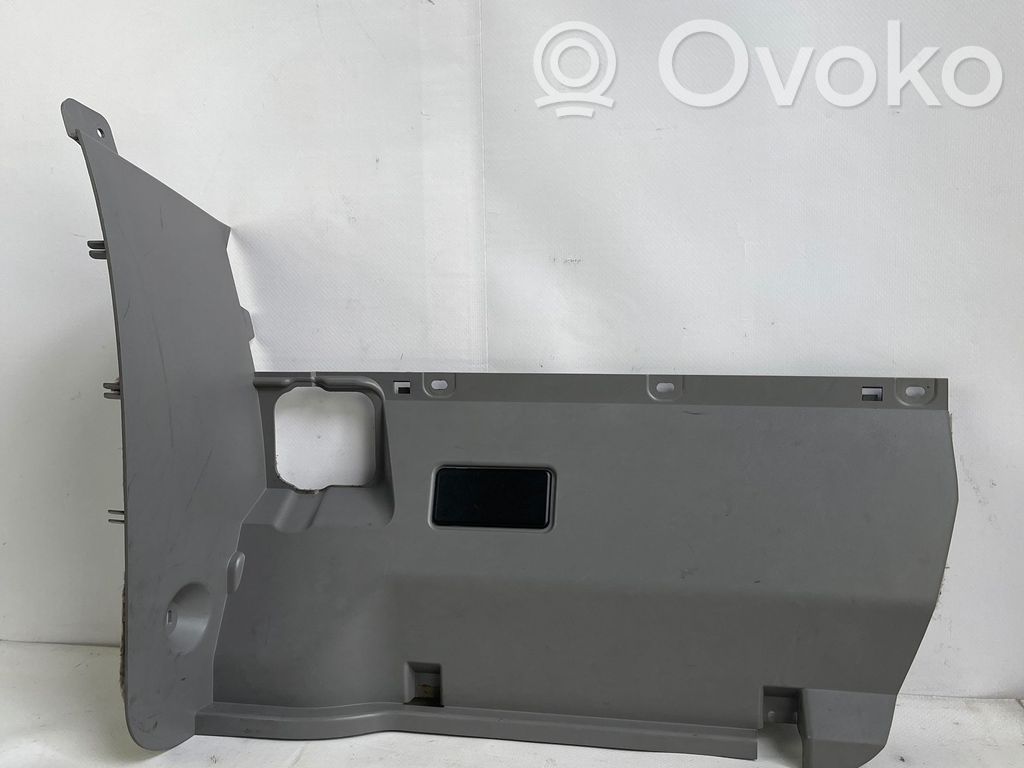 BMW 5 E60 E61 Kita salono detalė 