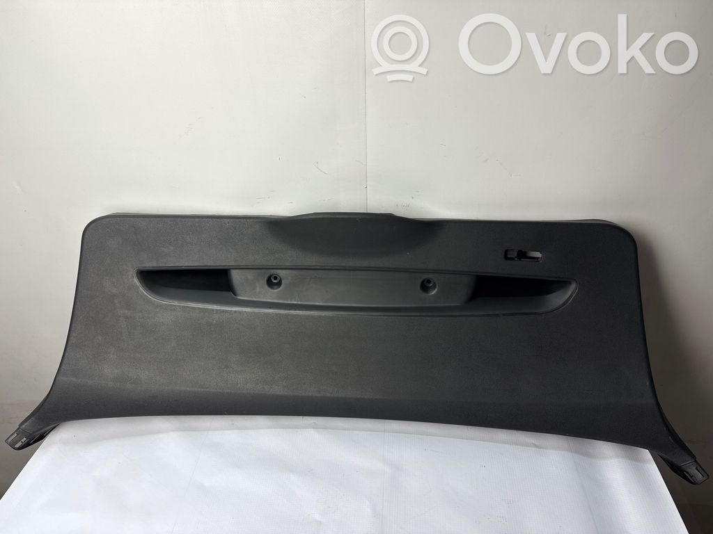 BMW 1 E81 E87 Tailgate/boot lid cover trim 