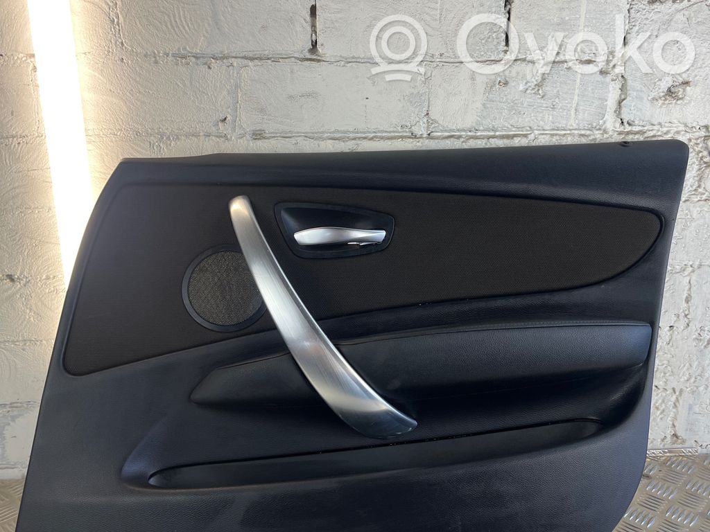 BMW 1 E81 E87 Front door card panel trim 