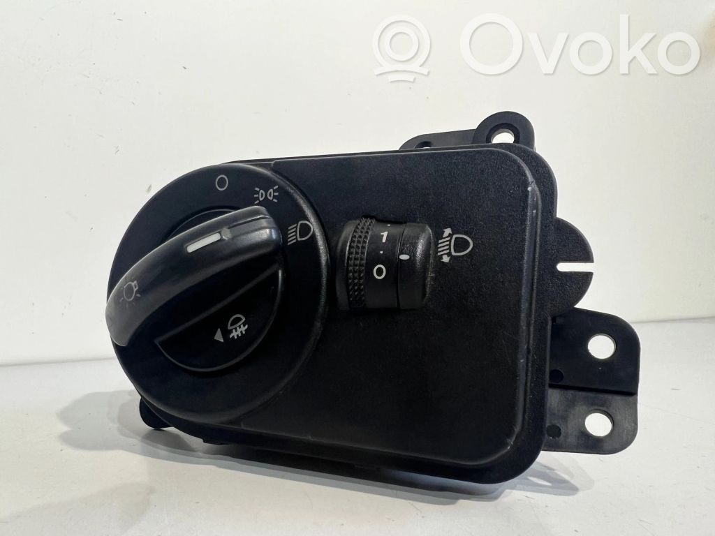 Ford Fiesta Light switch 