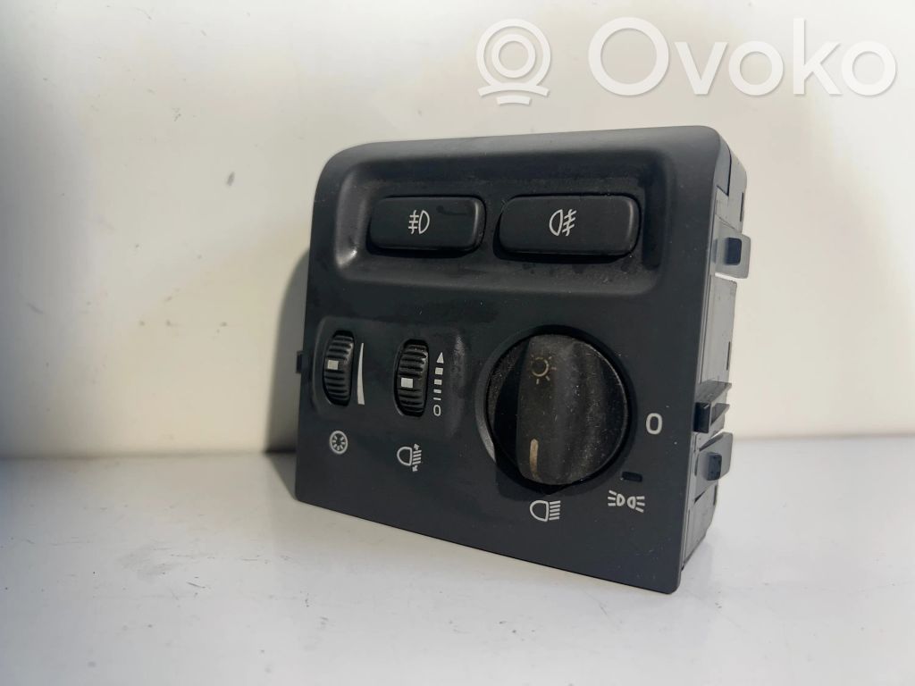 Light switch   30613945,020803