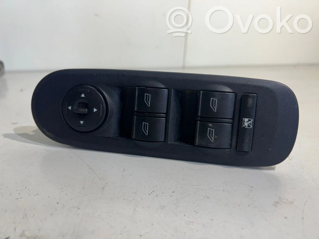 Ford S-MAX Przyciski szyb 