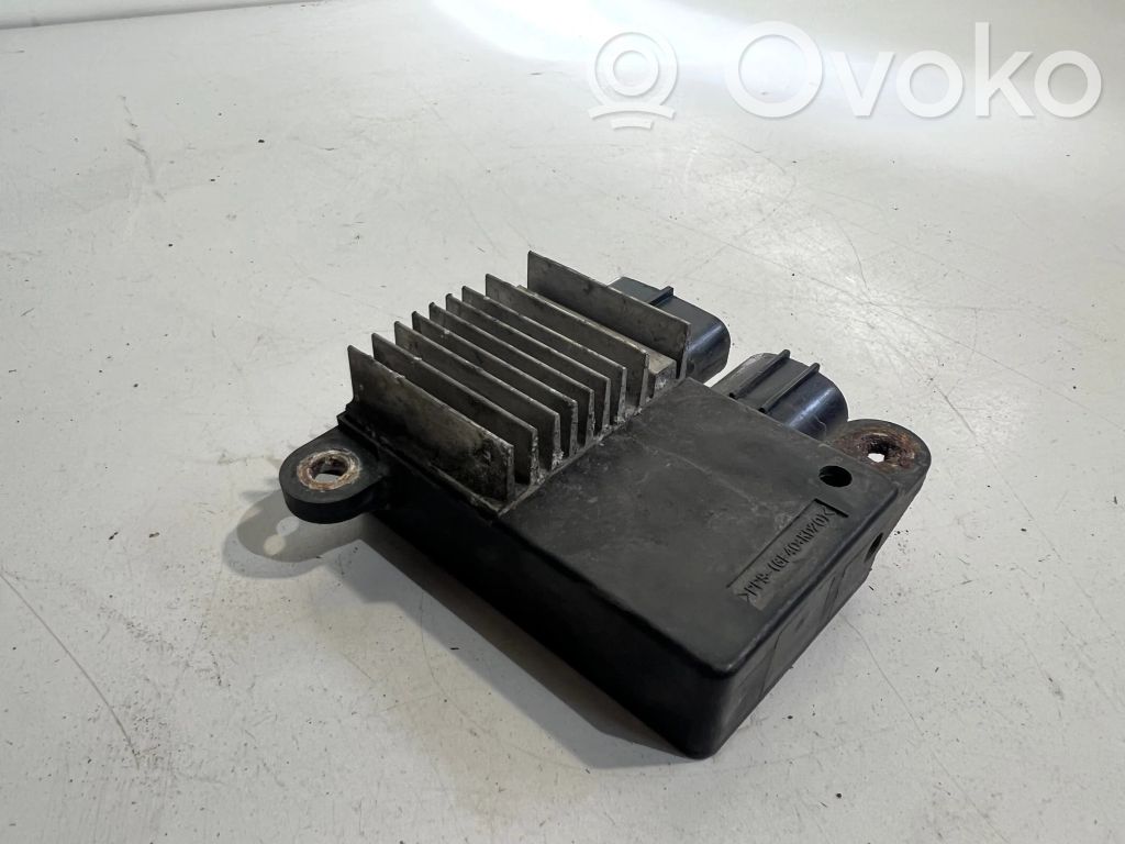 Mazda CX-7 Relé del ventilador del refrigerador 