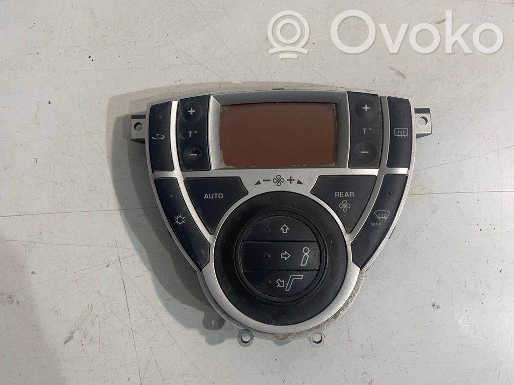 Peugeot 807 Climate control unit 