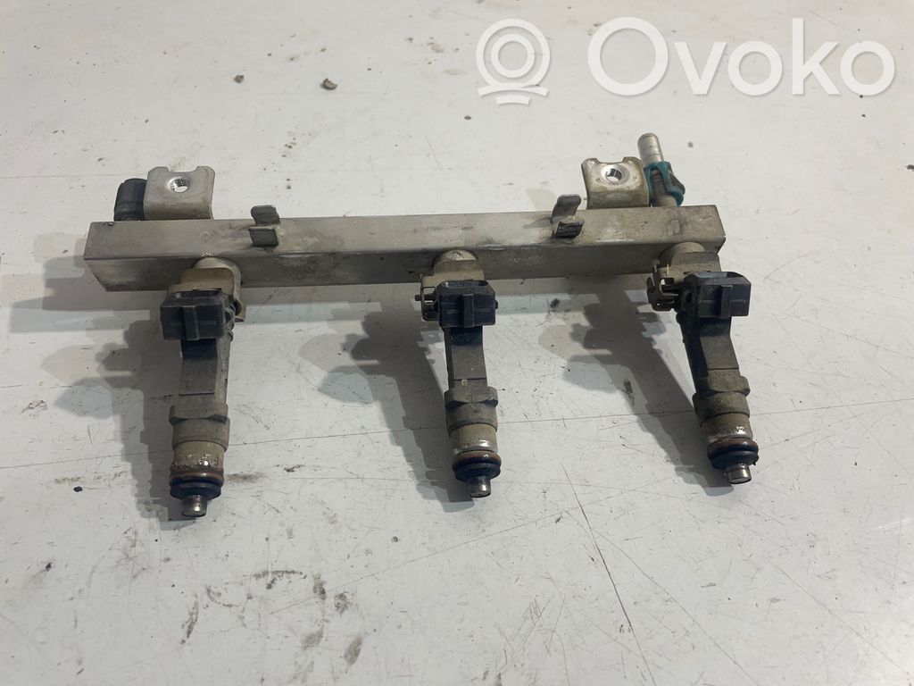 Opel Agila A Wtryskiwacze / Komplet 