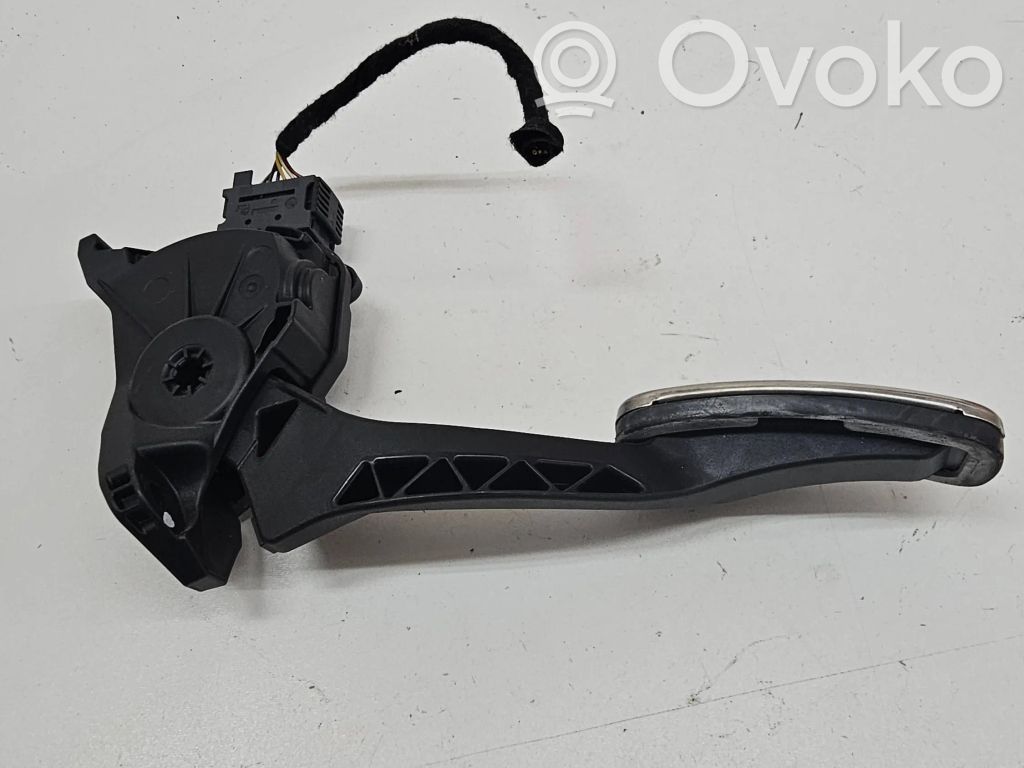 Opel Insignia A Pedał gazu / przyspieszenia 