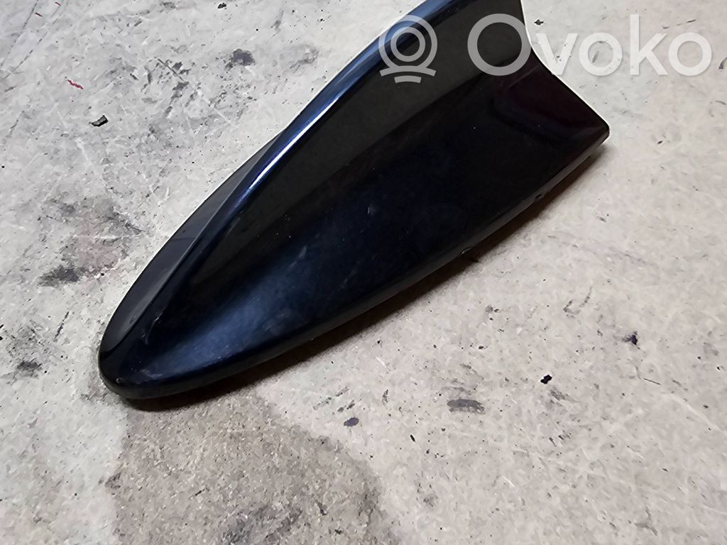 BMW 3 E90 E91 Stogo (GPS) antenos dangtelis 