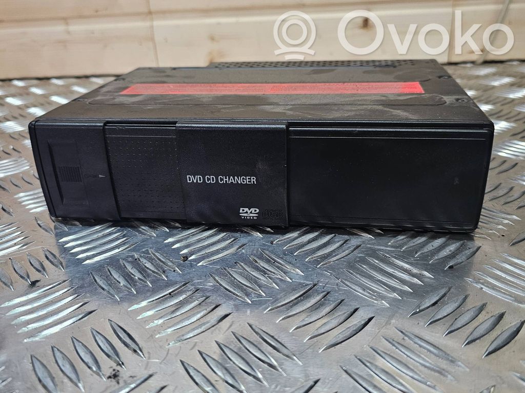 BMW 7 E65 E66 CD / DVD-Wechsler 