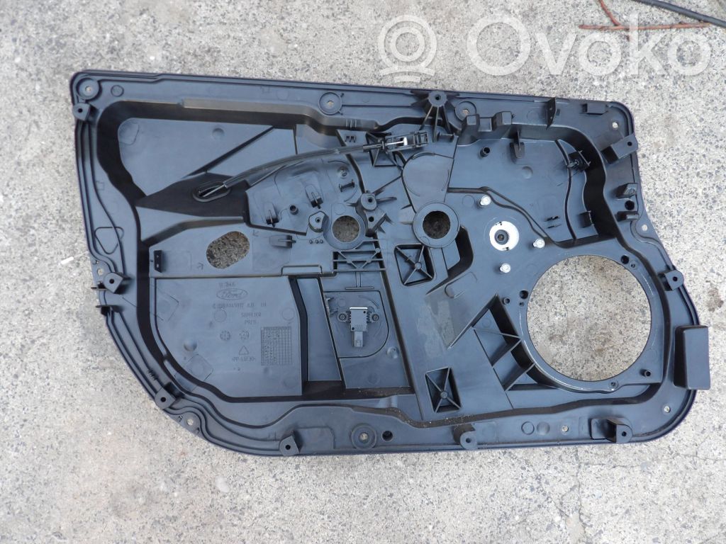Ford Fiesta Macara ușă față cu motor 