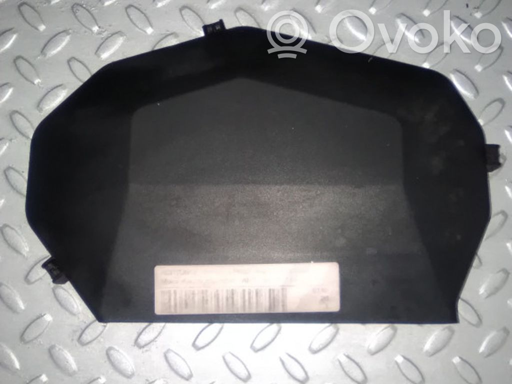 Volkswagen PASSAT B5.5 Osłona paska / łańcucha rozrządu 