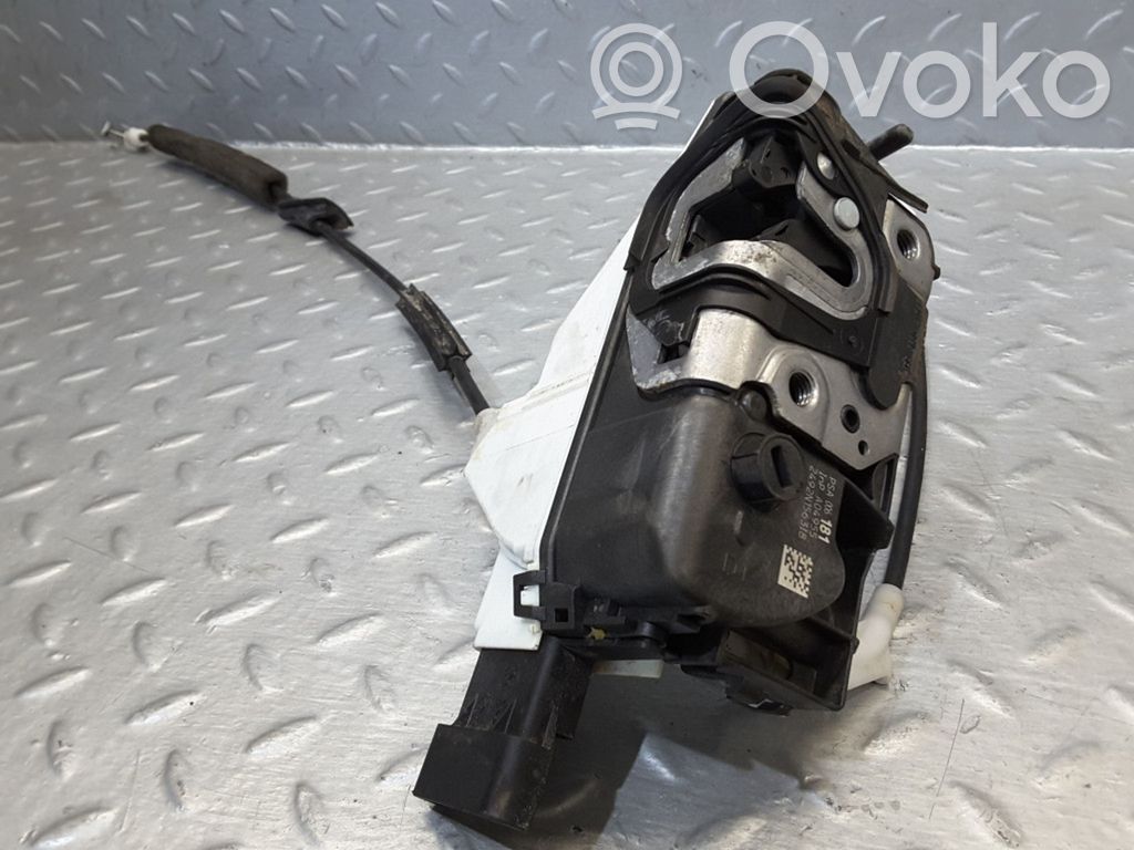 Citroen C5 Front door lock 