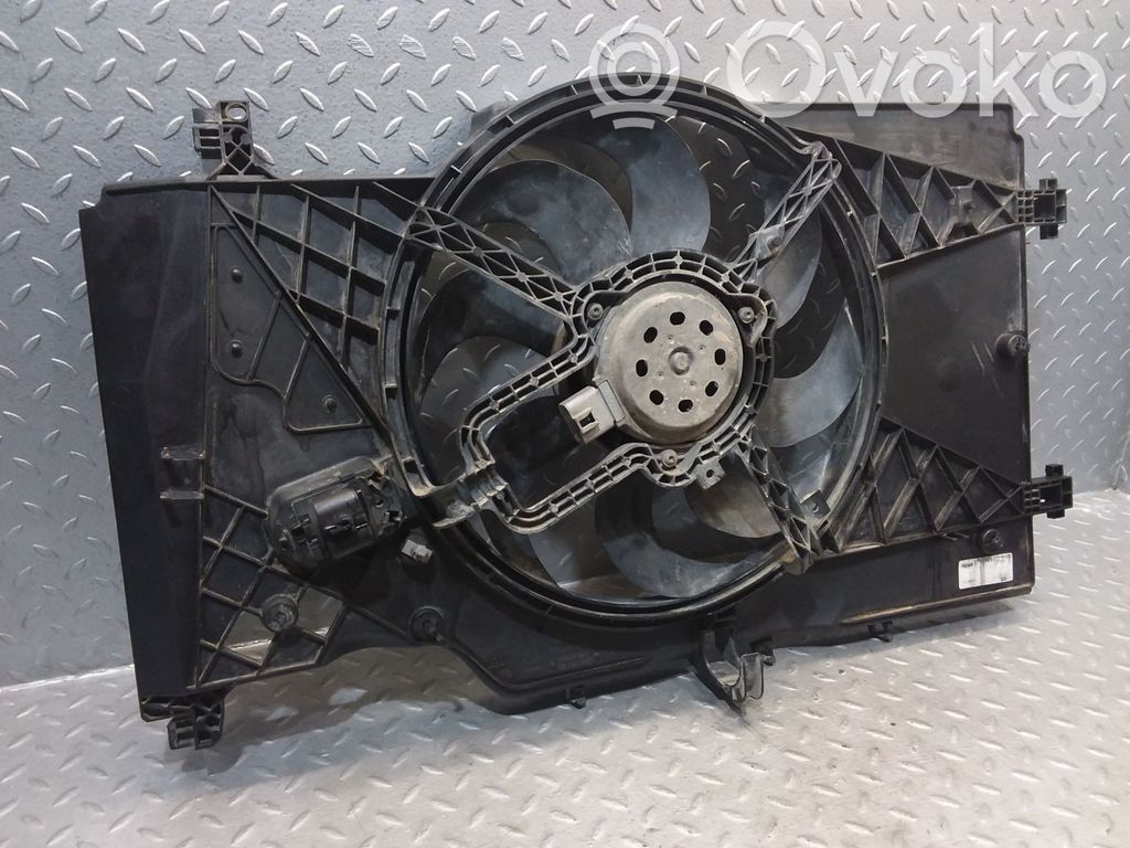 Opel Meriva B Wentylator / Komplet 