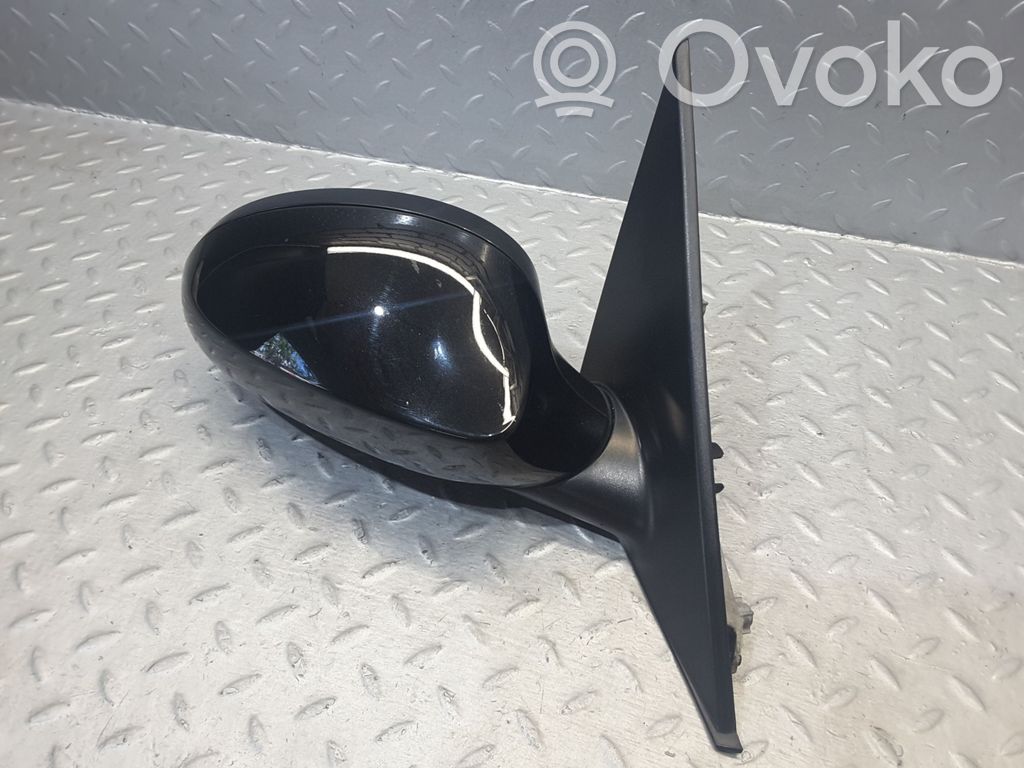 BMW 1 E81 E87 Front door electric wing mirror 