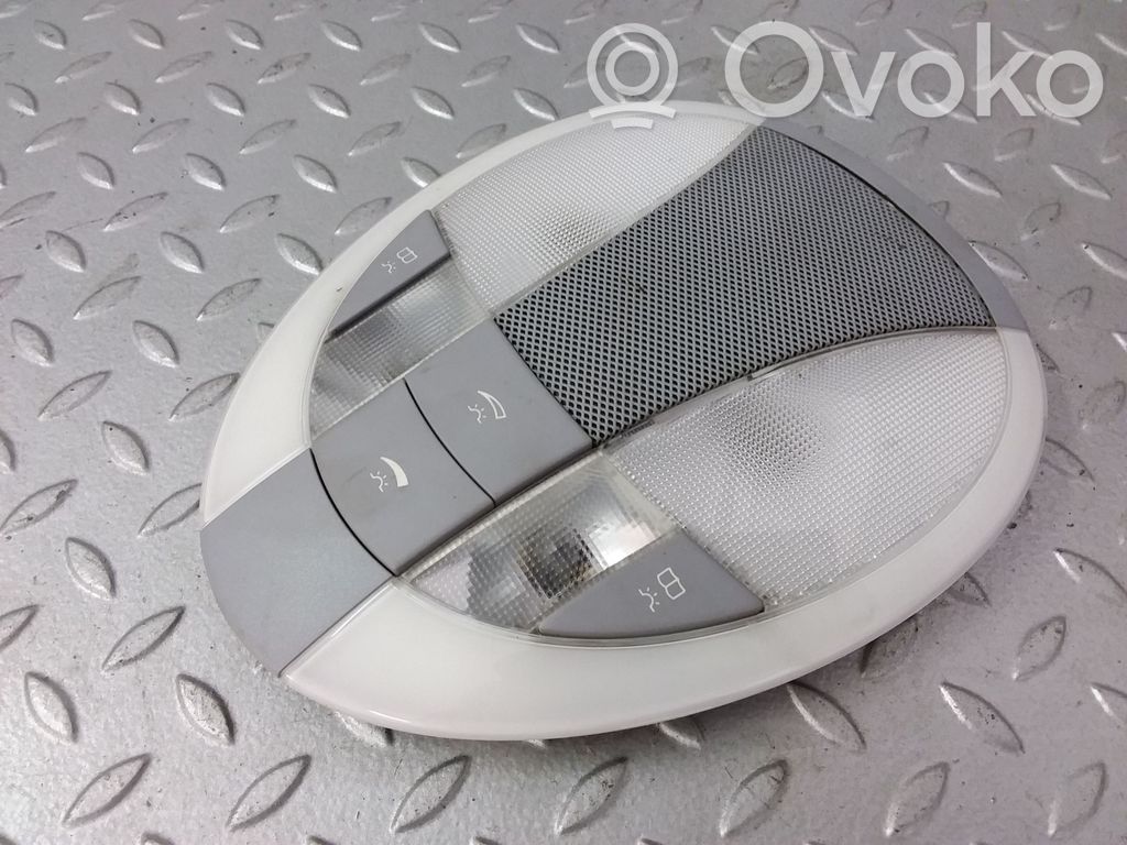 Mercedes-Benz E W211 Rear seat light 