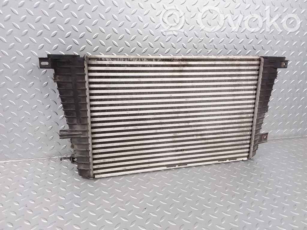 Opel Astra H Interkūlerio radiatorius 