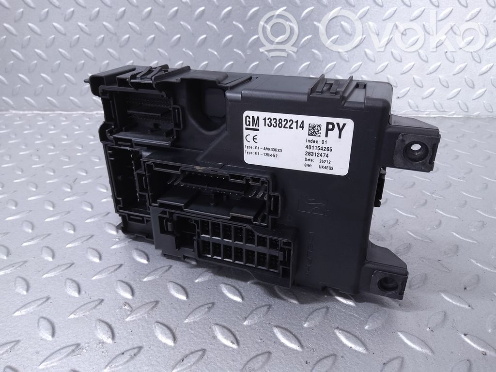 Opel Corsa D Fuse module 