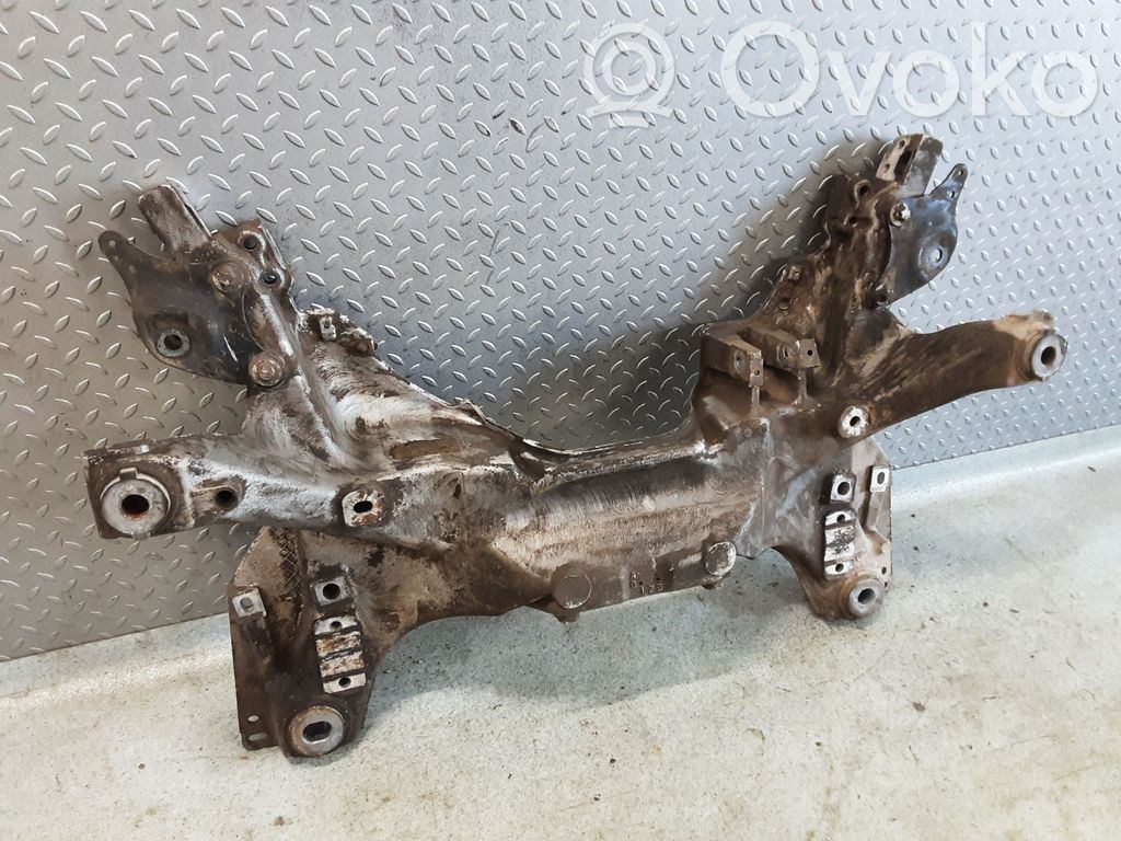 Citroen C5 Front subframe 