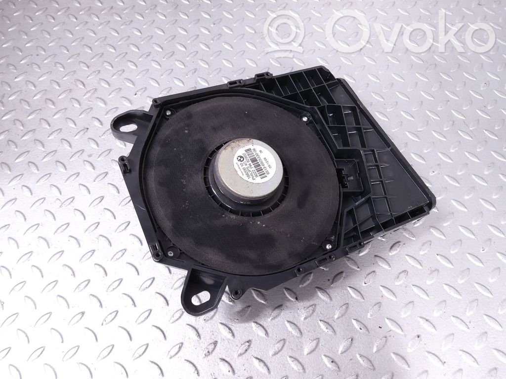 BMW 3 E90 E91 Subwoofer 