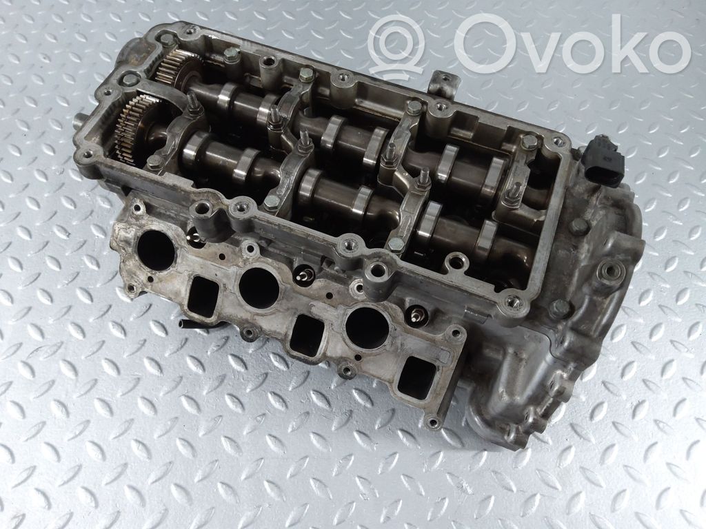 Volkswagen Phaeton Engine head 