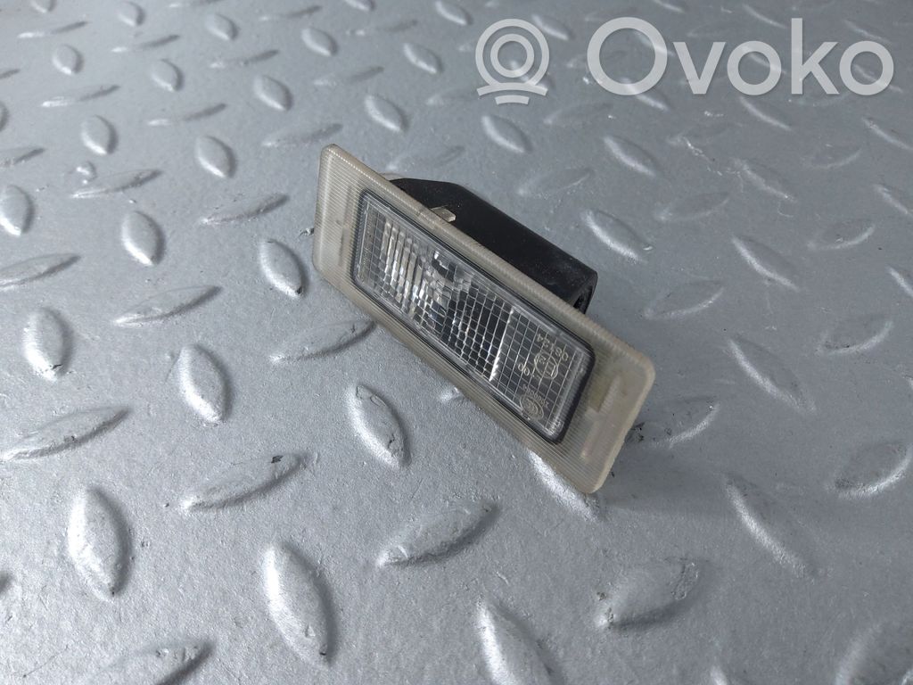 Cadillac XTS Éclairage de plaque d'immatriculation 