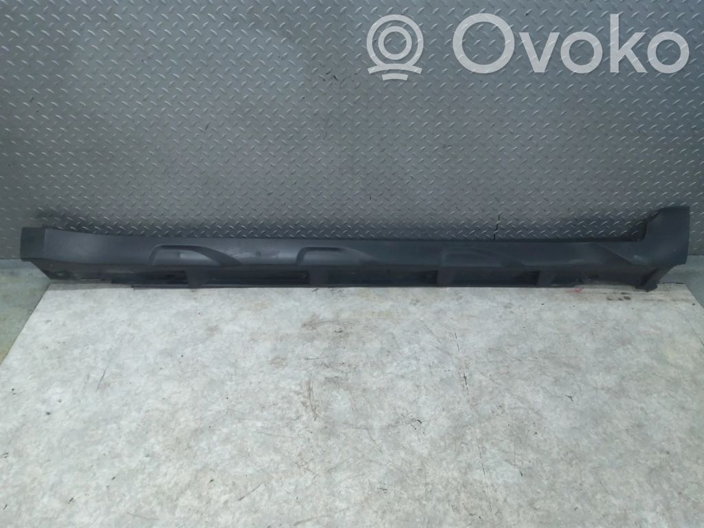 Subaru Outback (BS) Listón 