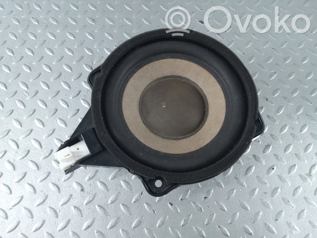 KIA Optima Subwoofer 