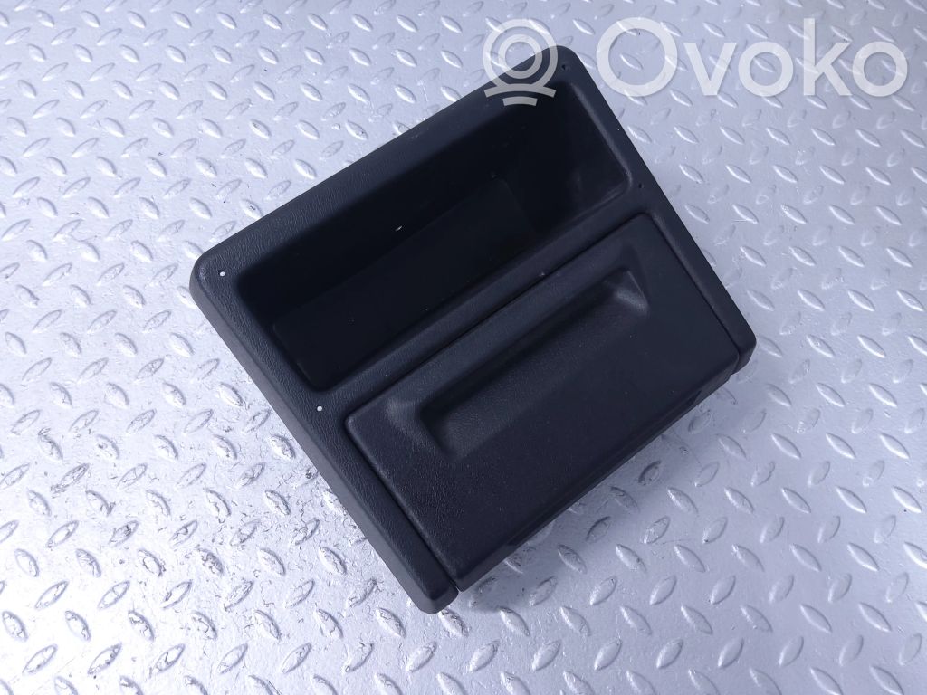 Ashtray (front)   82GBF045A74,82GBF045A74BAW,82GBF045A74,82GBF045A74BAW