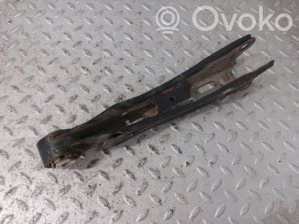 KIA Optima Querlenker Achsschenkel hinten 