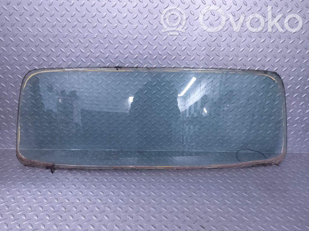 Szyba tylna   UB14766