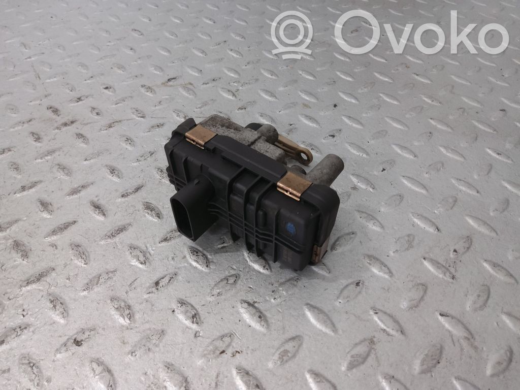 BMW 5 F10 F11 Turbine electric control actuator 