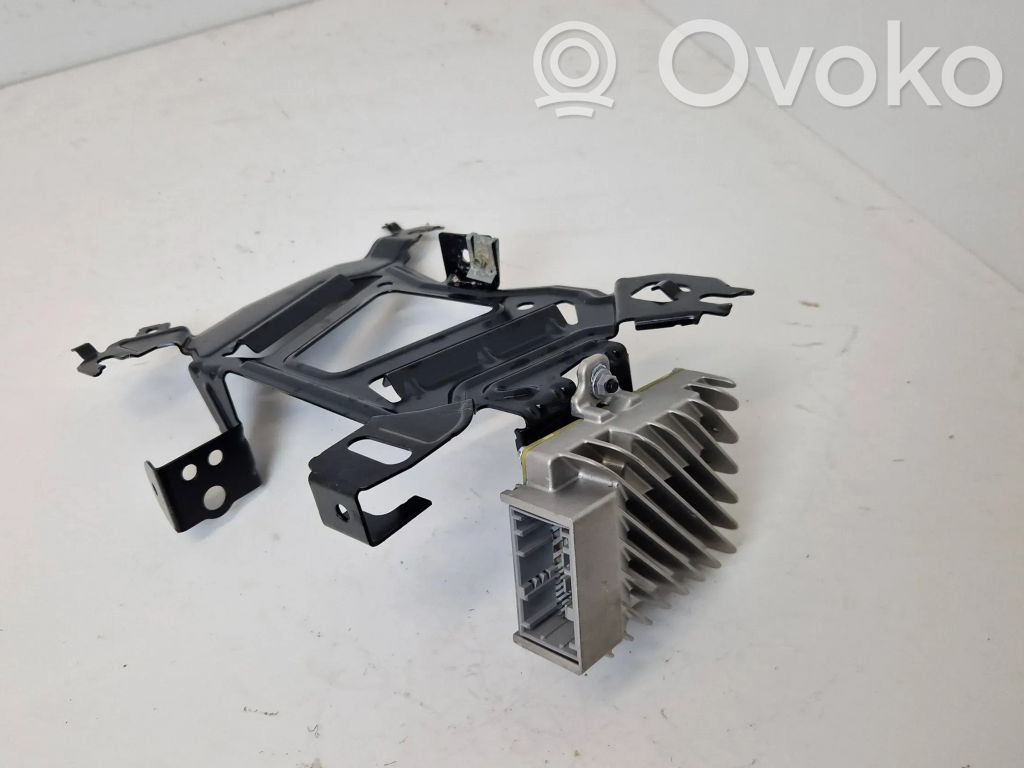 BMW 2 F22 F23 Wzmacniacz audio 
