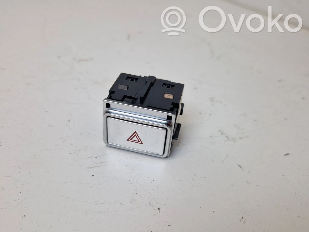Jaguar I-Pace Hazard light switch 