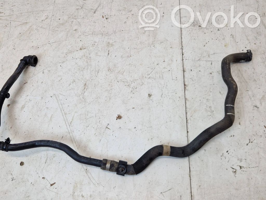 Jaguar I-Pace Engine coolant pipe/hose 