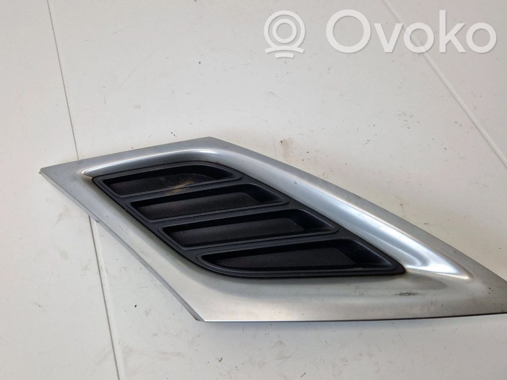 Saab 9-3 Ver2 Etusäleikkö 