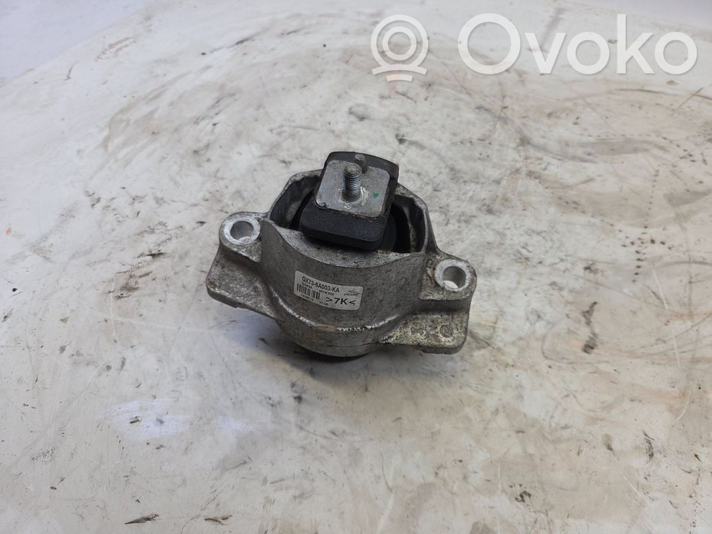 Jaguar XE Engine mount bracket 