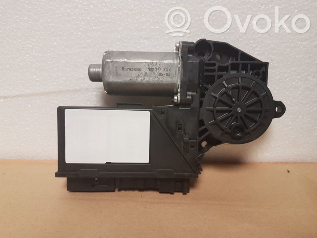 Audi A8 S8 D3 4E Front door window regulator motor 