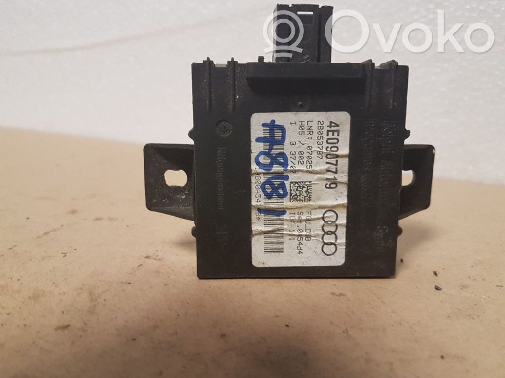 Alarm control unit/module   4E0907719