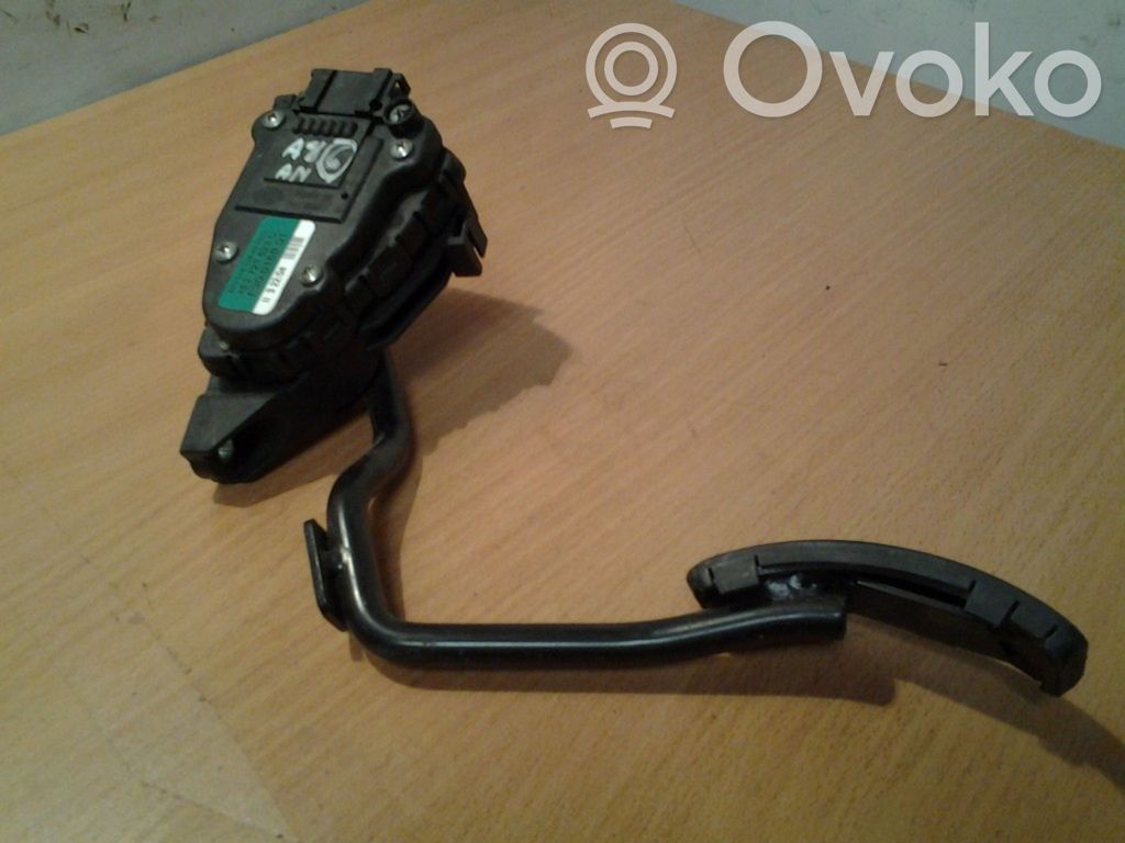 Audi A8 S8 D3 4E Gaspedal 