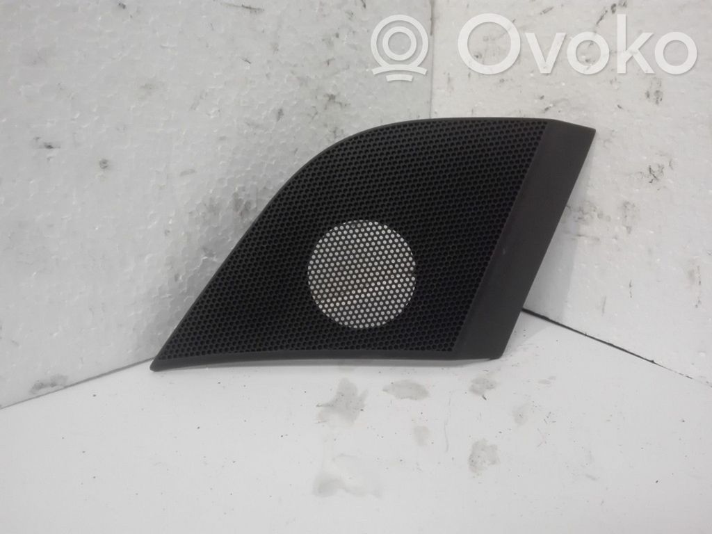 Audi A8 S8 D4 4H Grilles, couvercle de haut-parleur porte avant 