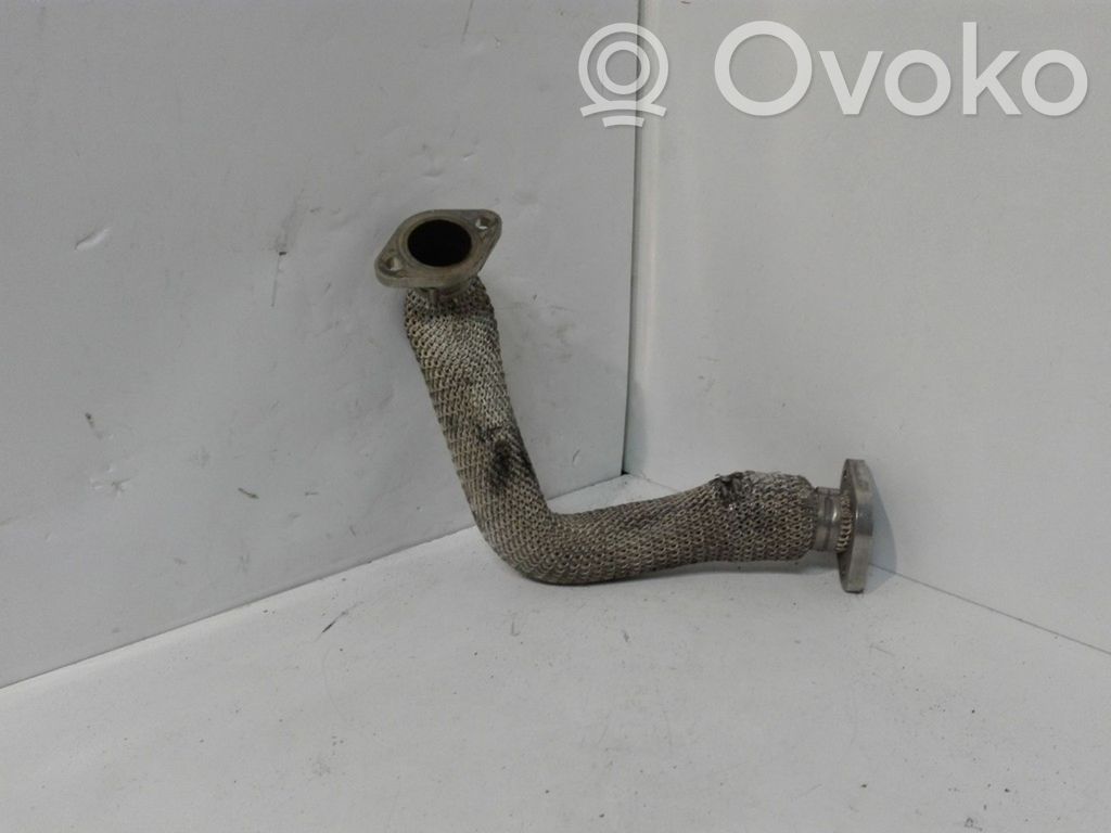 Audi A8 S8 D3 4E Caurulīte (-es) / šļūtene (-es) 