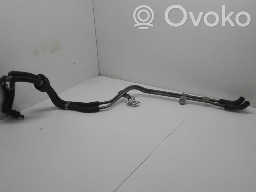 Volkswagen Phaeton Engine coolant pipe/hose 