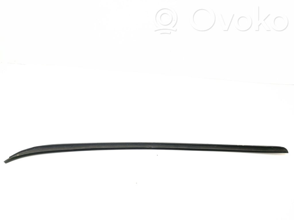 Audi A6 S6 C6 4F Windshield trim 