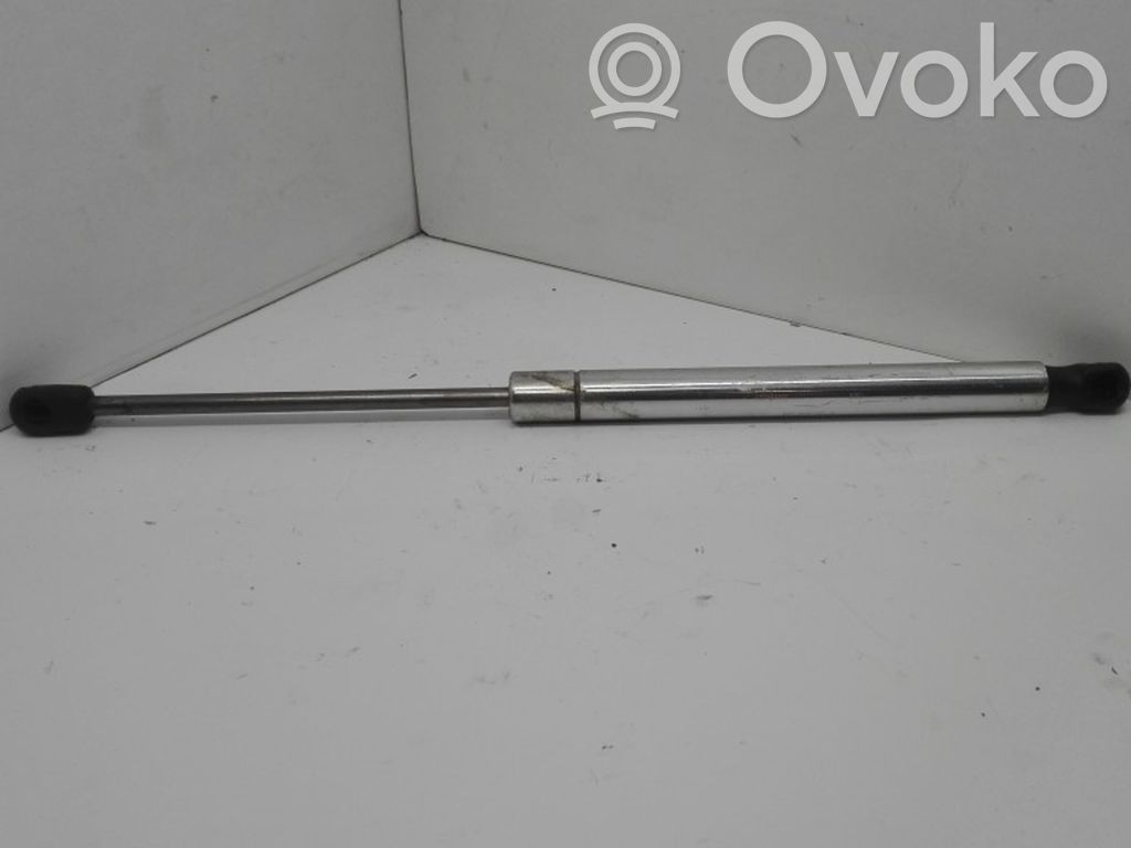 Audi A8 S8 D3 4E Tailgate/trunk strut/damper 