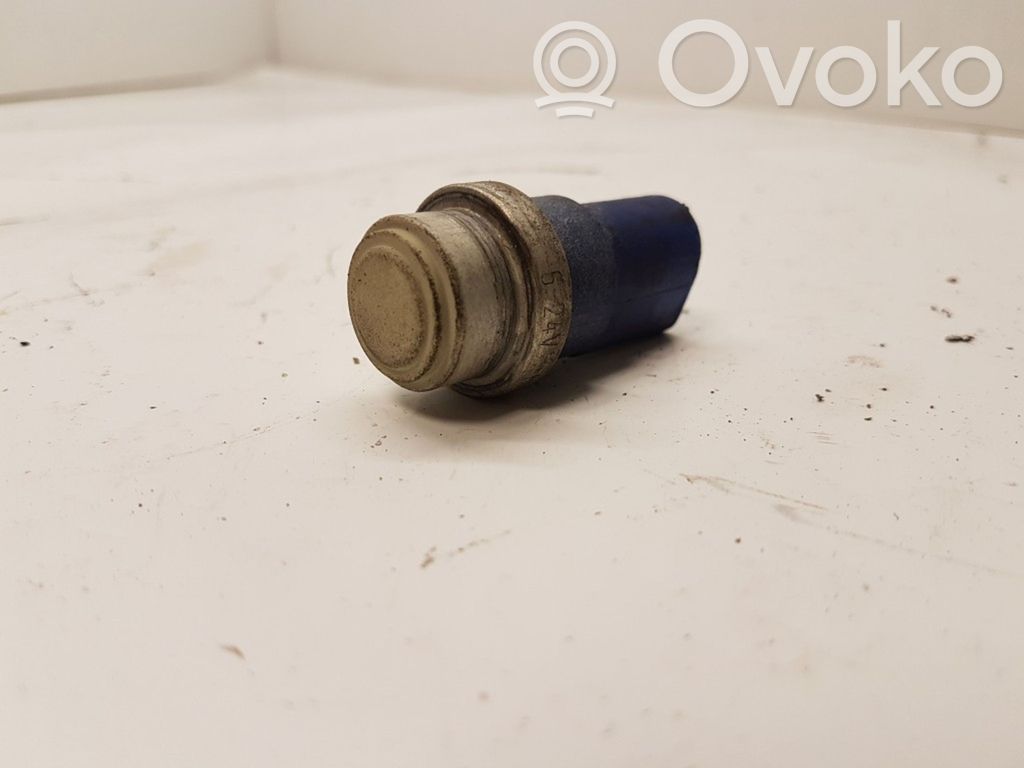Audi A6 S6 C5 4B Coolant temperature sensor 