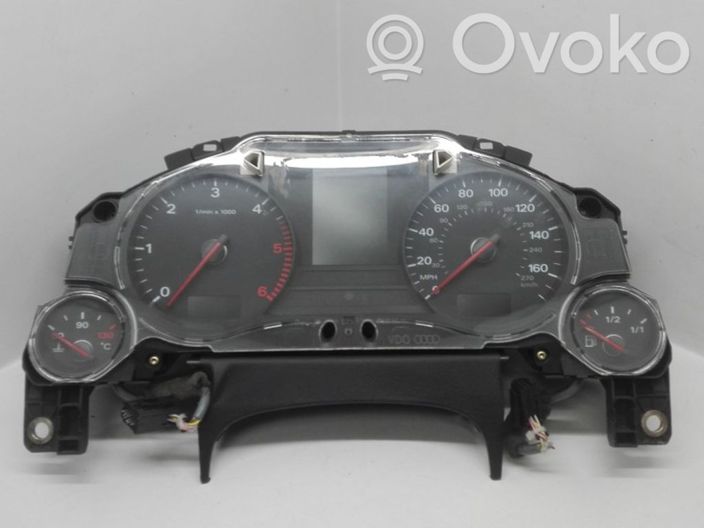 Audi A8 S8 D3 4E Speedometer (instrument cluster) 
